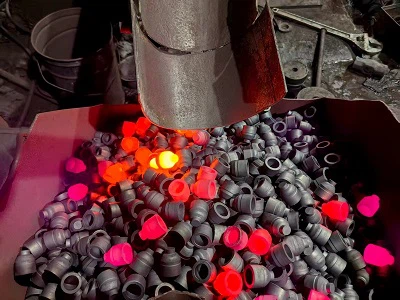 모든 타격의 정확성: Guangway Machinery의 단조 우수성 내부